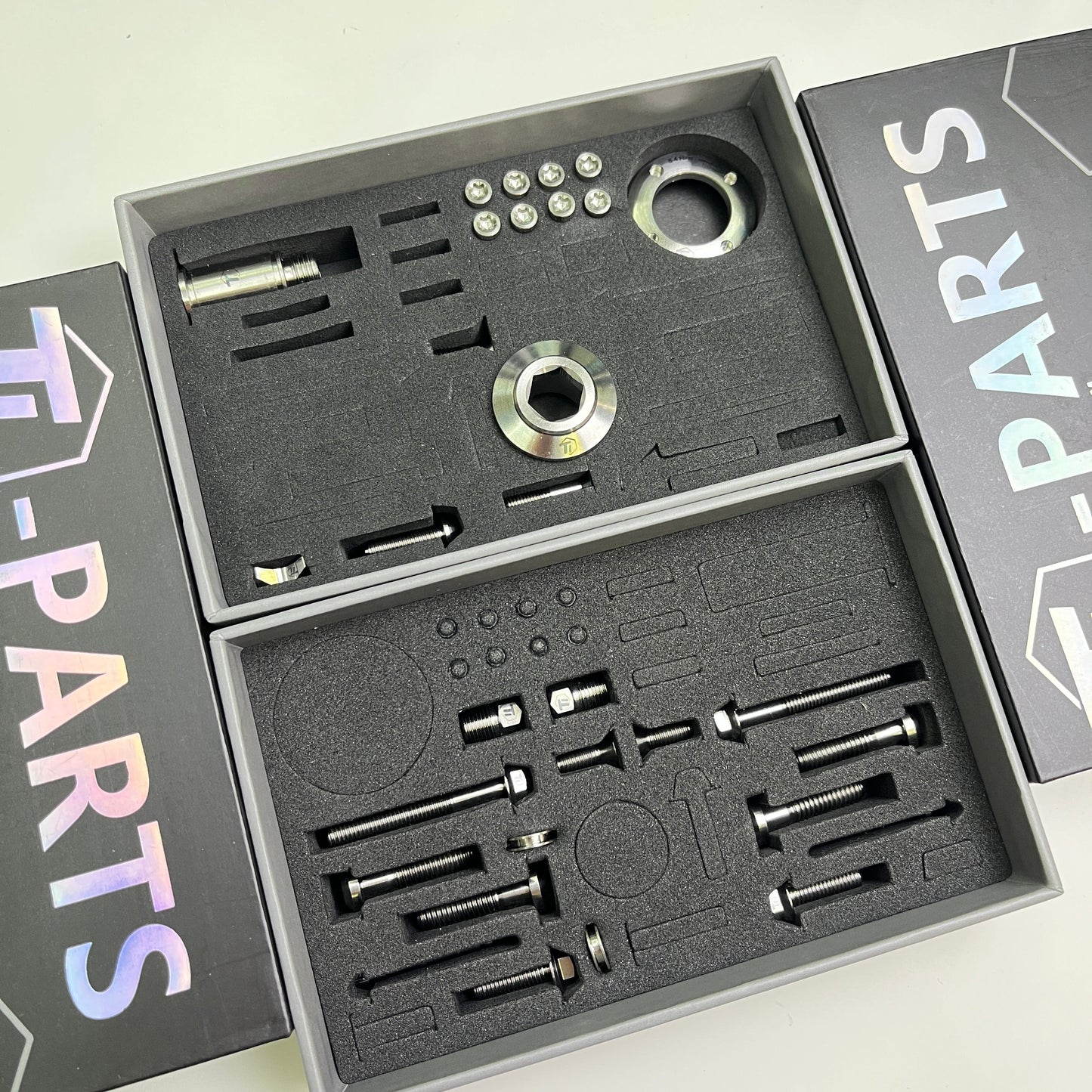 SRAM Red/Force/Rival E1 AXS / D2 / Red XPLR / Titanium Upgrade Kit