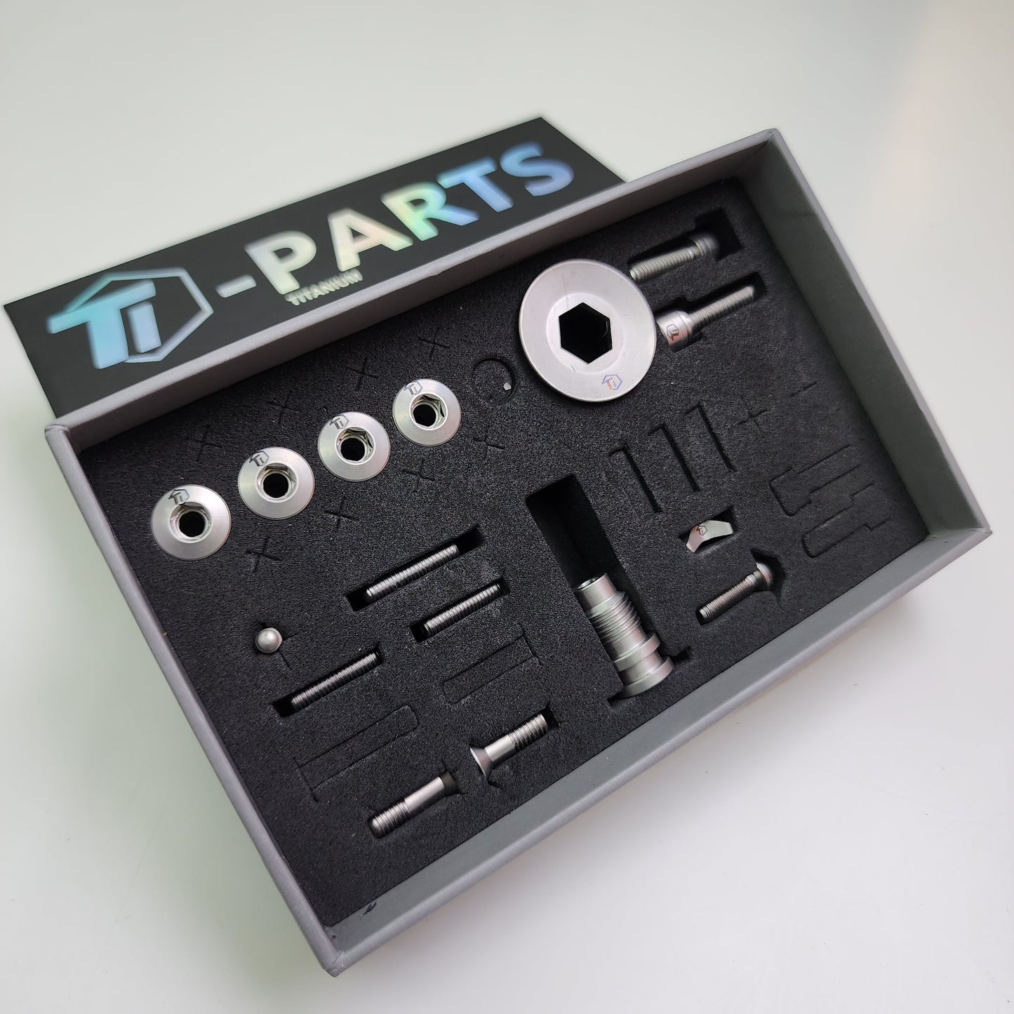 Shimano Dura-Ace R9270, Ultegra R8170, 105 R7170 Titanium Upgrade Kit