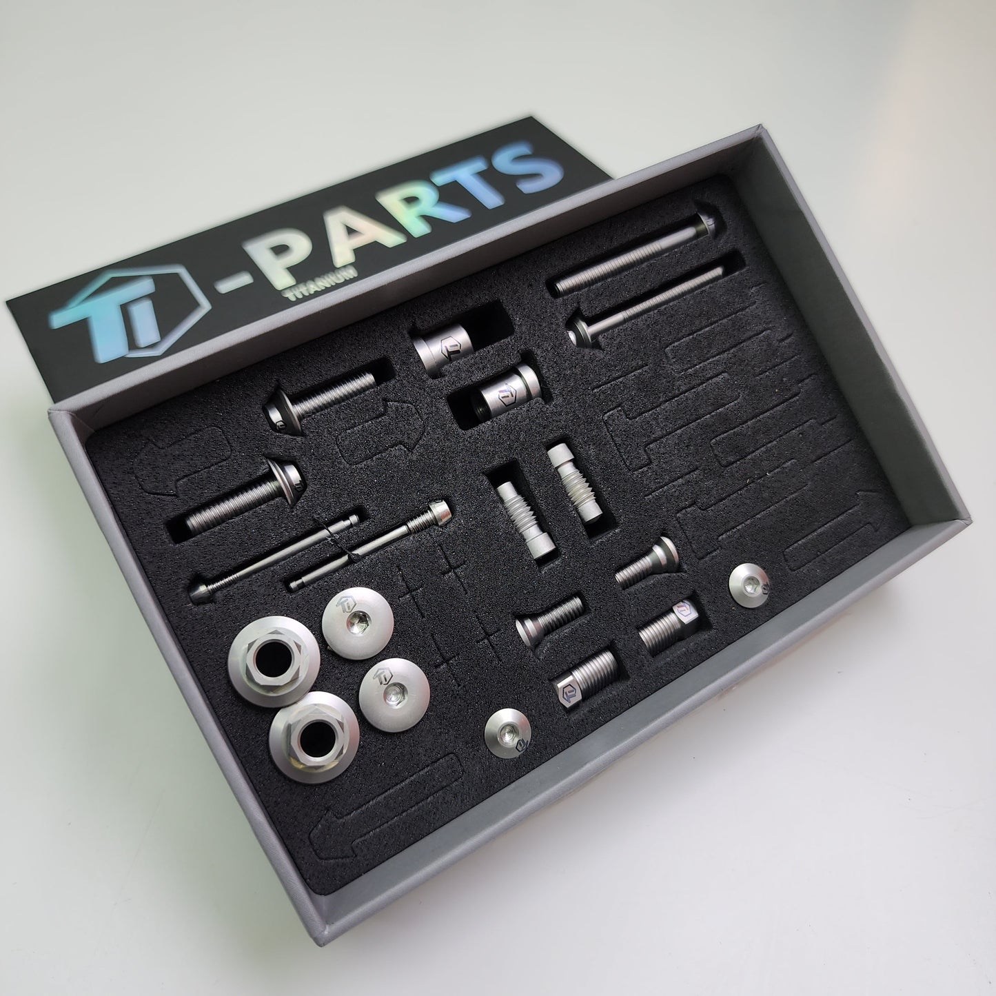 Shimano Dura-Ace R9270, Ultegra R8170, 105 R7170 Titanium Upgrade Kit