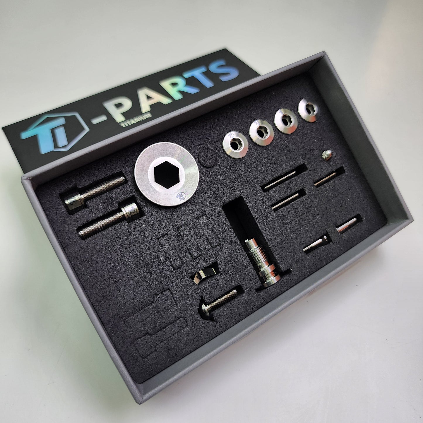 Shimano Dura-Ace R9270, Ultegra R8170, 105 R7170 Titanium Upgrade Kit