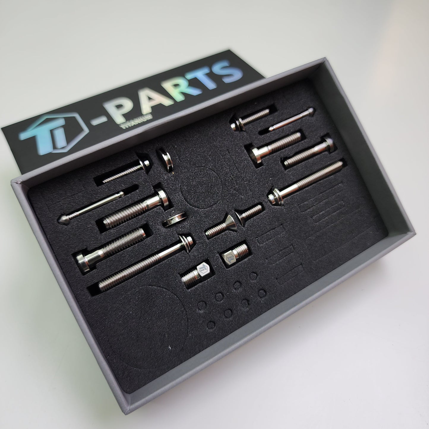 SRAM Red/Force/Rival E1 AXS / D2 / Red XPLR / Titanium Upgrade Kit